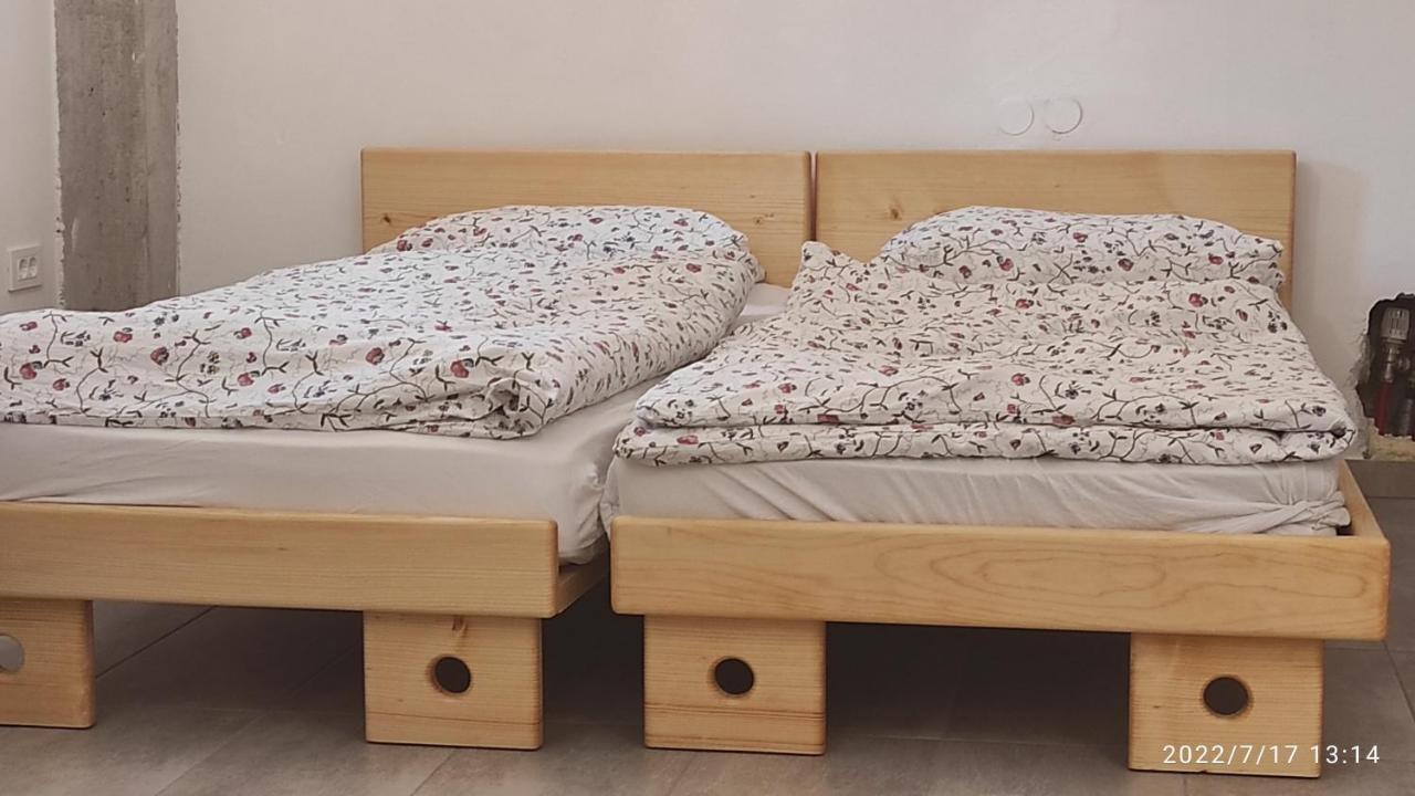 Holiday Farmhouse Skvor Robidisce Esterno foto